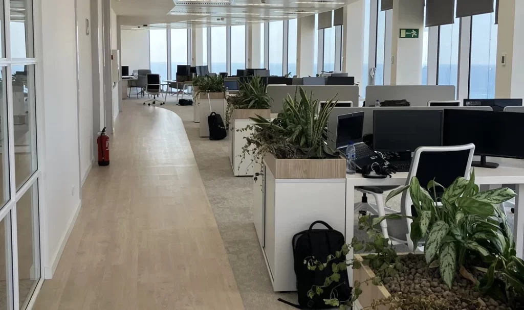 Construcción y reformas de espacios de trabajo por Biloba Projectum